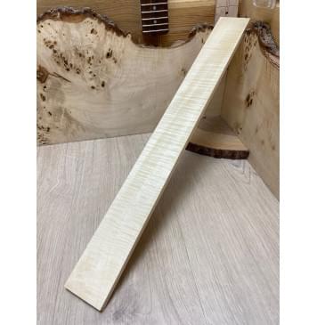 Клён Белый Явор, Волнистый заготовка накладки для электрогитары Радиал АА Волна ААА 9х63х570 мм-0