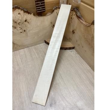 Клён Белый Явор, Волнистый заготовка накладки для электрогитары Радиал АА  Волна ААА 8х64х570 мм-0