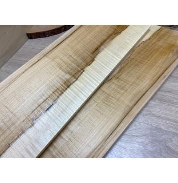 Клён Чёрный Явор, Волнистый заготовка на топ Смешанный АА Волна АА 19х174х545 мм - 2 шт. (книжкой)-0