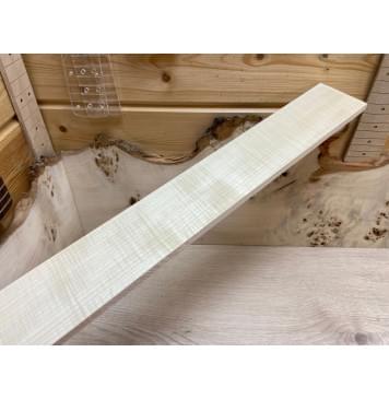 Клён Белый Явор, Волнистый заготовка накладки для электрогитары Радиал АА Волна АА 10х75х560 мм-1