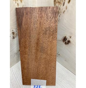 Мербау заготовка накладки на головку грифа Смешанный ААА 5х104х220 мм-1