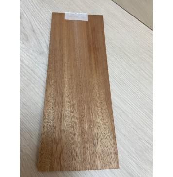 Махагон Кая заготовка накладки на головку грифа Радиал АА 7х105х275 мм-2