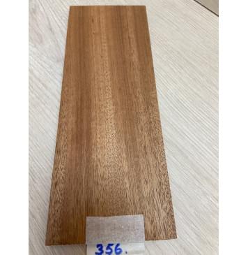 Махагон Кая заготовка накладки на головку грифа Радиал АА 7х105х275 мм-1