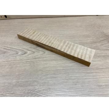 Клён Белый Явор, Волнистый заготовка для бриджа акустической гитары Радиал АА Волна ААА 15х45х235 мм-1