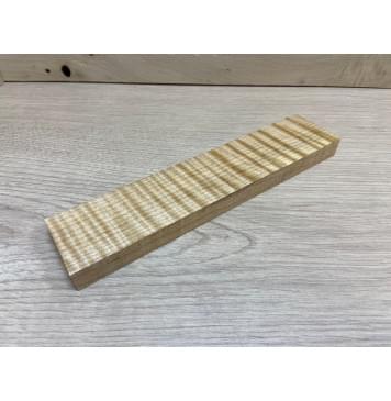Клён Белый Явор, Волнистый заготовка для бриджа акустической гитары Радиал АА Волна ААА 14х46х220 мм-1
