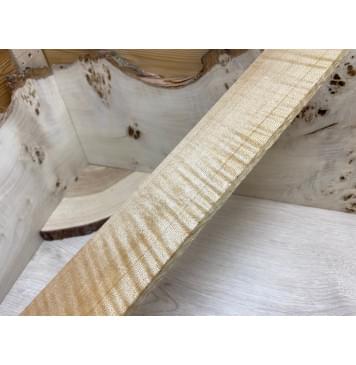 Клён Белый Явор, Волнистый заготовка накладки для электрогитары Радиал АА Волна ААА 7х80х545 мм-0