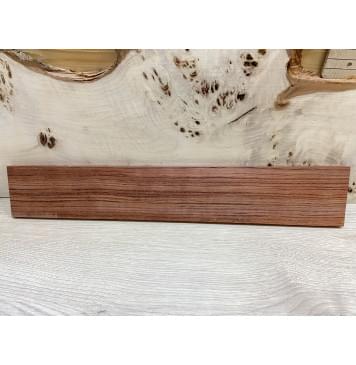 Бубинго заготовка накладки для электрогитары Радиал АА 10х92-82х525 мм Бубинго заготовка накладки для электрогитары Радиал АА 10х92-82х525 мм-0