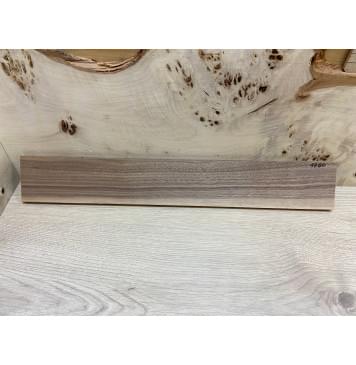 Орех Американский заготовка накладки для электрогитары Радиал АА 10х77х515 мм-0