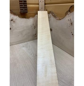 Клён Белый Явор, Волнистый заготовка накладки для электрогитары Радиал ААА Волна АА 8,2х80х570 мм-2