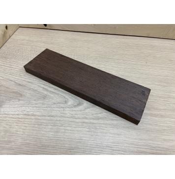 Венге заготовка для бриджа акустической гитары Радиал ААА 14х65х210 мм-1