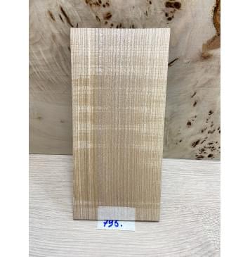 Ясень Оливковый заготовка накладки на головку грифа Радиал ААА 4х110х220 мм-1