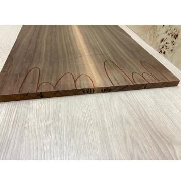 Орех Американский Заболонь заготовка на топ Смешанный АА 15х185х600 мм 2 шт, книжкой (Уценка, трещины)-3