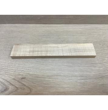 Клён Американский Волнистый заготовка для бриджа акустической гитары Радиал ААА Волна ААА 13х40х210 мм-2