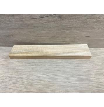 Клён Американский Волнистый заготовка для бриджа акустической гитары Смешанный ААА Волна АА 13х40х200 мм-3