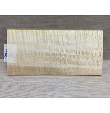 Клён Американский Белый Волнистый заготовка накладки на головку грифа Радиал АА Волна АА 4,5х115х240 мм-0