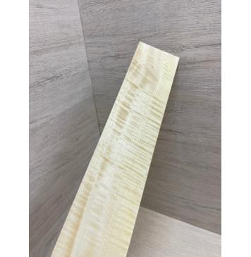 Клён Американский Белый Волнистый заготовка накладки для электрогитары Радиал АА Волна АА 8.5х92-82х560 мм-6