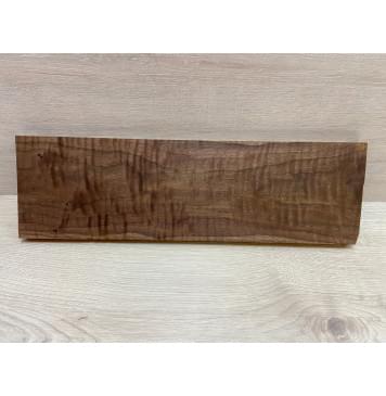 Орех Американский Волнистый заготовка на топ для Тревел гитары Тангент ААА Волна ААА 19х137х450 мм (1 шт под распил)-0