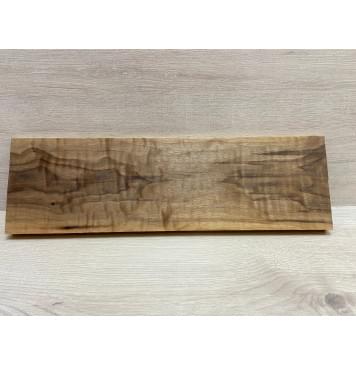 Орех Американский Волнистый заготовка на топ для Тревел гитары Тангент АА Волна АА 20х137х450 мм (1 шт под распил)-1