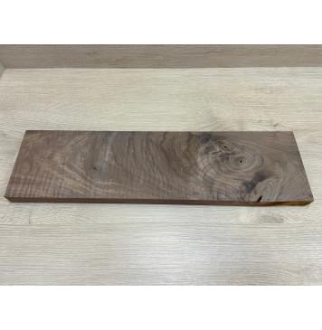 Орех Американский Волнистый заготовка на топ для Тревел гитары Смешанный А Волна ААА 22х138х500 мм (1 шт под распил)-1