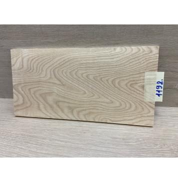 Ясень Белый заготовка накладки на головку грифа Тангент ААА 5х128х250 мм-0