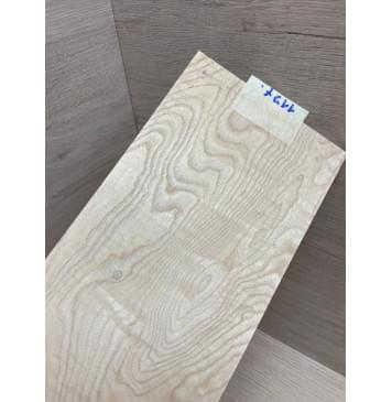 Ясень Белый заготовка накладки на головку грифа Тангент ААА 5х128х255 мм-3