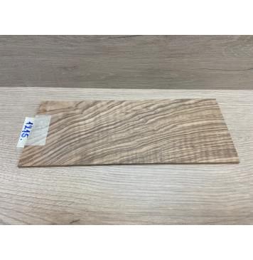 Ясень Оливковый Волнистый заготовка накладки на головку грифа Смешанный А Волна АА 4х105х255 мм-1