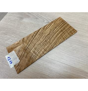 Ясень Оливковый Волнистый заготовка накладки на головку грифа Смешанный А Волна АА 5х105х255 мм-4