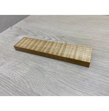 Клён Белый Явор, Волнистый заготовка для бриджа акустической гитары Радиал АА Волна ААА 15х46х195 мм-2