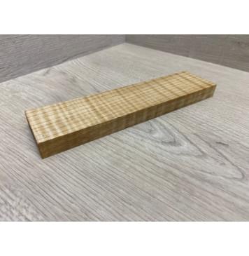 Клён Белый Явор, Волнистый заготовка для бриджа акустической гитары Радиал АА Волна ААА 15х46х195 мм-1