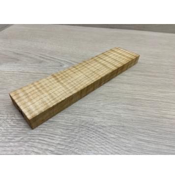 Клён Белый Явор, Волнистый заготовка для бриджа акустической гитары Радиал АА Волна ААА 15х47х193 мм-1