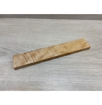 Клён Белый Явор, Волнистый заготовка для бриджа акустической гитары Смешанный ААА Волна АА 15х44.5х260 мм-1
