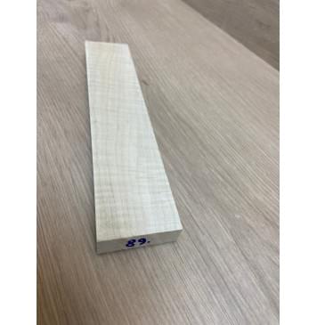 Клён Американский Волнистый заготовка для бриджа акустической гитары Радиал АА Волна ААА 15х46х220 мм-6