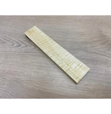 Клён Американский Волнистый заготовка для бриджа акустической гитары Радиал АА Волна ААА 15х46х220 мм-3