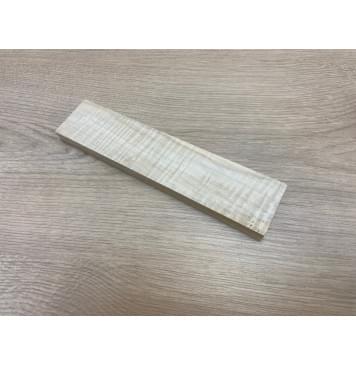 Клён Американский Волнистый заготовка для бриджа акустической гитары Радиал АА Волна ААА 15.5х47х215 мм-9