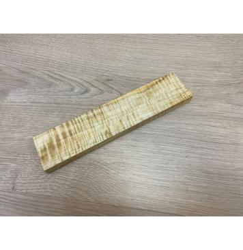 Клён Американский Волнистый заготовка для бриджа акустической гитары Радиал АА Волна ААА 15.5х47х215 мм-5