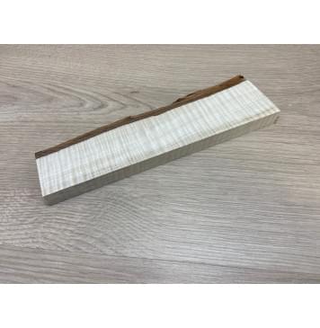 Клён Американский Волнистый заготовка для бриджа акустической гитары Радиал ААА Волна ААА 15.5х38-45х220 мм-10