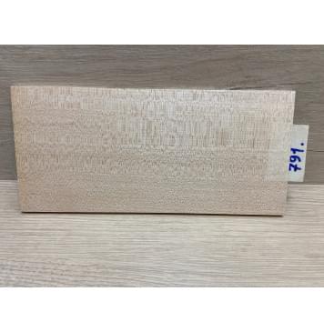 Клён Белый заготовка накладки на головку грифа Радиал ААА 5х100х215 мм-0