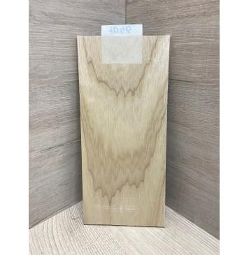 Ясень Белый заготовка накладки на головку грифа Тангент ААА 6х107х230 мм-2