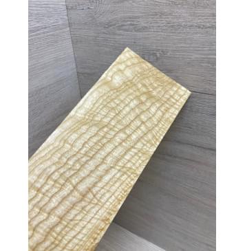 Ясень Белый Волнистый заготовка накладки на головку грифа Смешанный ААА Волна ААА 4.5х90х235 мм-1