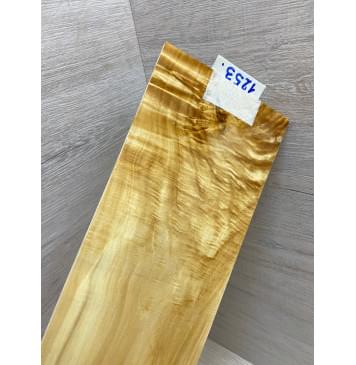 Клён Американский Волнистый заготовка накладки на головку грифа Смешанный АА Волна АА 6х118х250 мм-5