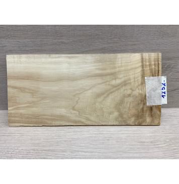Клён Американский Волнистый заготовка накладки на головку грифа Смешанный АА Волна АА 3х118х250 мм-2