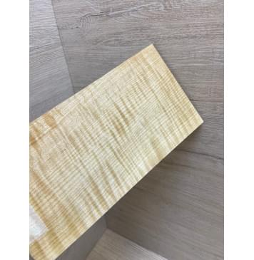 Клён Белый Явор, Волнистый заготовка накладки на головку грифа Радиал ААА Волна ААА 5.5х105х205 мм-1