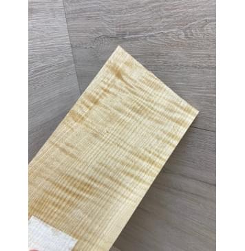 Клён Белый Явор, Волнистый заготовка накладки на головку грифа Радиал ААА Волна ААА 5х105х205 мм-1