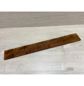 Клён Волнистый Печёный 180 гр заготовка накладки для электрогитары Радиал АА Волна ААА 9.5х69-67х560 мм-0