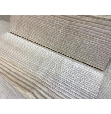 Ясень Белый Волнистый заготовка на топ для Тревел гитары Радиал АА Волна АА 7.5х149х420 мм - 2 шт. (книжкой)-3