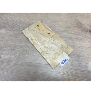 Клён Американский Волнистый заготовка накладки на головку грифа Смешанный АА Волна ААА 4.8х115х225 мм-3