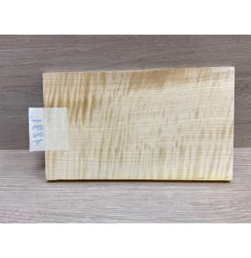 Клён Американский Белый Волнистый заготовка накладки на головку грифа Радиал АА Волна АА 6х118х200 мм-3