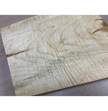 Клён Белый Явор, Волнистый заготовка корпуса для Тревел гитары Тангент А Волна ААА 42х240-370х402 мм (Массив) Уценка-трещина-14