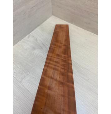 Падук Волнистый заготовка накладки для электрогитары Радиал АА Волна ААА 9.5х67х530 мм-2