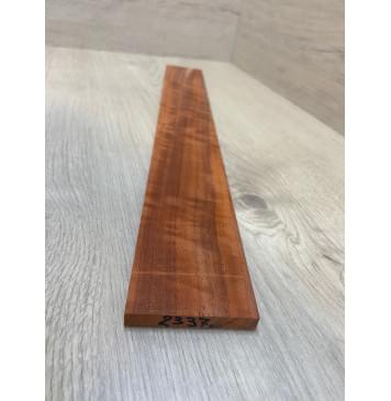 Падук Волнистый заготовка накладки для электрогитары Радиал АА Волна ААА 10х67х530 мм-5